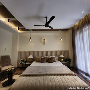 Bedroom in 4 BHK Builder Floor at SS Southend Floors, South City 2 – for Sale