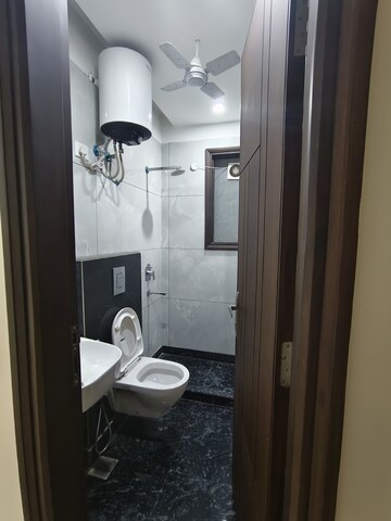 Bathroom in 2 BHK Builder Floor at Lajpat Nagar – for Rent