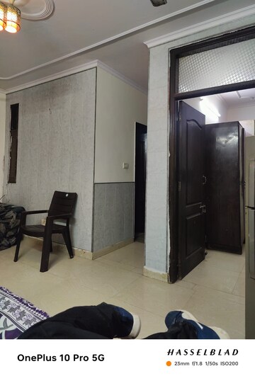 Living Room in 2 BHK Apartment at Shivalik Colony – for Rent