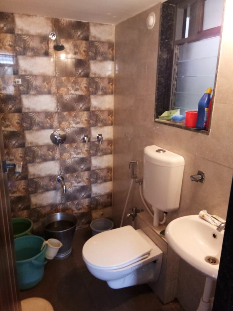 Bathroom, rai-pandu-hari-enclave-phase-2 1 Bedroom 436 Sq.Ft. Apartment In Kalyan East Thane 8394288