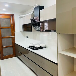 Kitchen in 3.5 BHK Builder Floor at M3M 65 Avenue, Sector 65 – for Sale