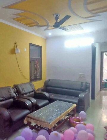 Living Room in 2 BHK Builder Floor at North Delhi – for Rent