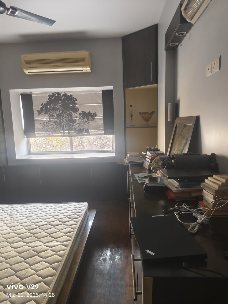 Living Room, unitech-palms 3 Bedroom 1634 Sq.Ft. Apartment In South City 1 Gurgaon 8394495