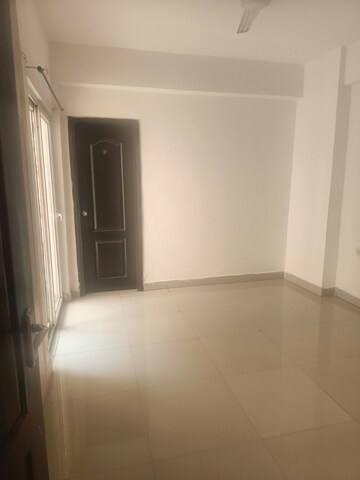 Room in 2 BHK Apartment at Aims Golf Avenue I, Sector 75 – for Rent