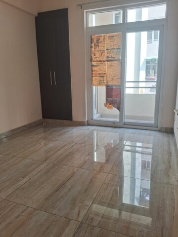 Room in 2 BHK Apartment at Wave City – for Rent