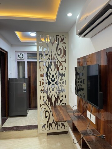 Living Room in 1 RK Apartment at Emaar Emerald Floors Premier, Sector 65 – for Rent