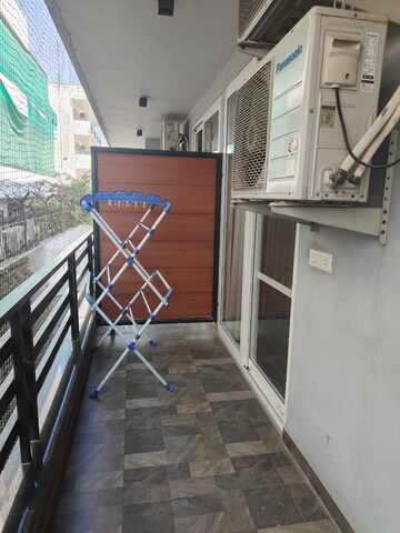 Balcony in 1 BHK Builder Floor at Sector 43 – for Rent