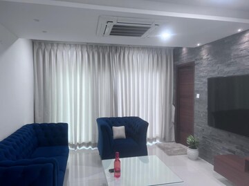 Living Room in 4 BHK Villa at Sector 10 Greater Noida – for Sale