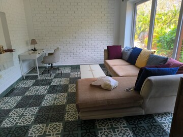 Living Room in 4 BHK Villa at Sector 10 Greater Noida – for Sale