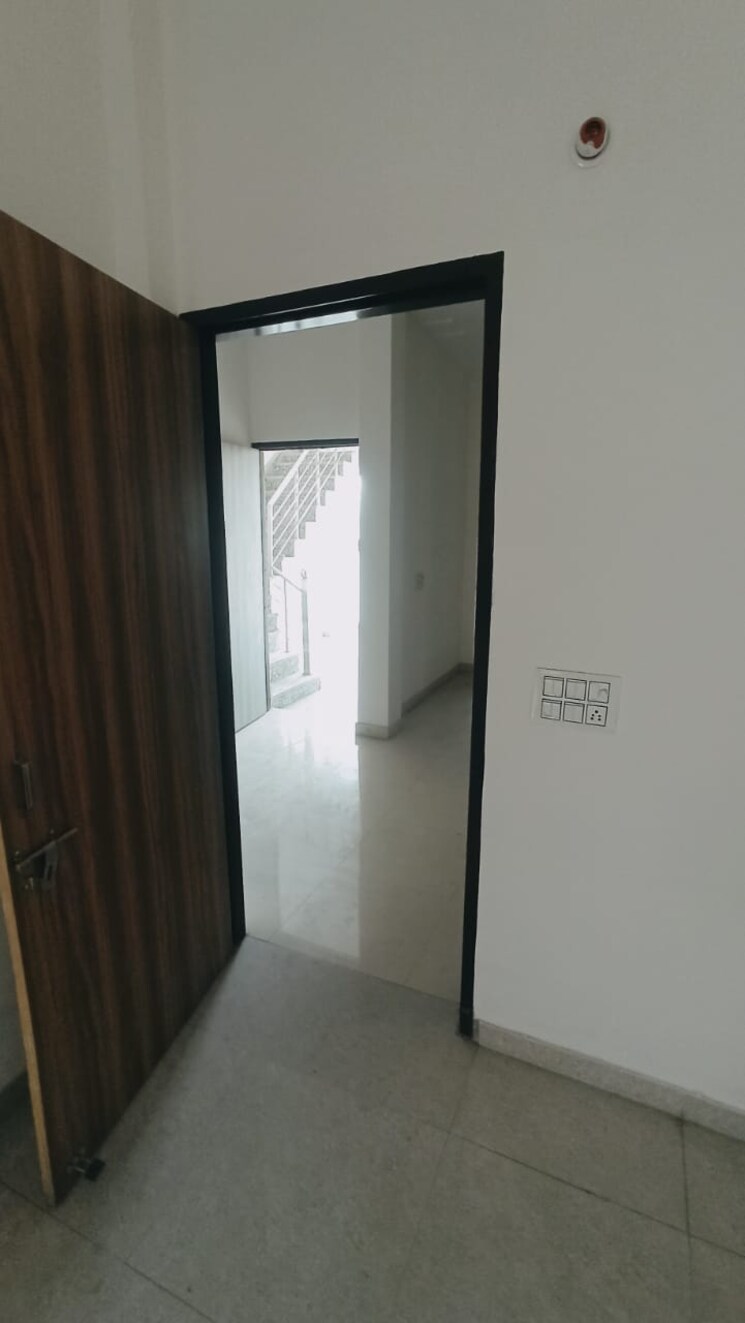 Room, salarpur jalalpur 3 Bedroom 100 Sq.Yd. Independent House In Salarpur Jalalpur Meerut 8394687