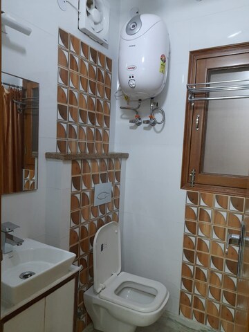 Bathroom in 2 BHK Builder Floor at Lajpat Nagar I – for Rent