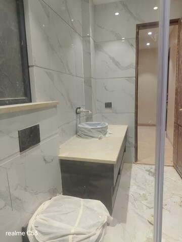 Bathroom in 2 BHK Builder Floor at Sushant Lok I – for Rent