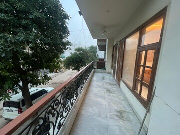Balcony in 2 BHK Builder Floor at Sushant Lok I – for Rent