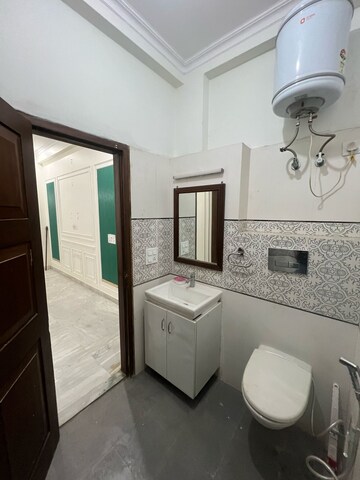 Kitchen in 2 BHK Builder Floor at Sushant Lok I – for Rent