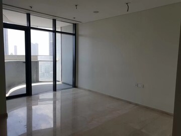 Room in 3 BHK Apartment at Omkar 1973, Worli – for Sale