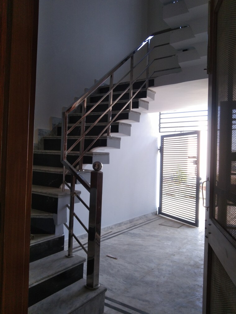 Balcony, abdullapur 3 Bedroom 120 Sq.Yd. Independent House In Abdullapur Meerut 8394970