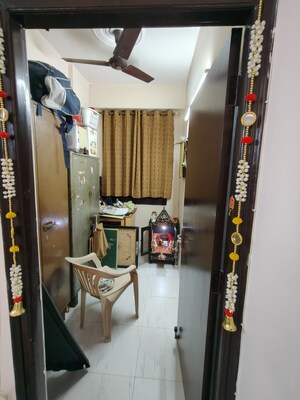 Furnished Amenities in 2 BHK Apartment at Sg Homes, Vasundhara Sector 4 – for Sale