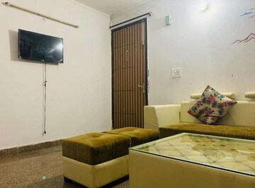 Living Room in 1 BHK Builder Floor at Saket – for Rent