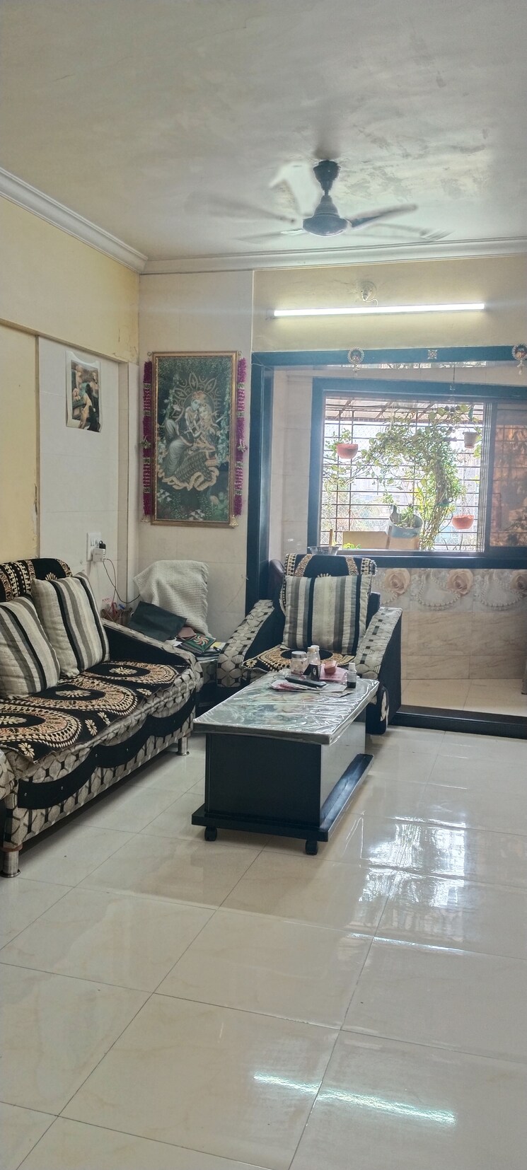 Living Room, heritage-holy 1 Bedroom 550 Sq.Ft. Apartment In Mulund West Mumbai 8395231