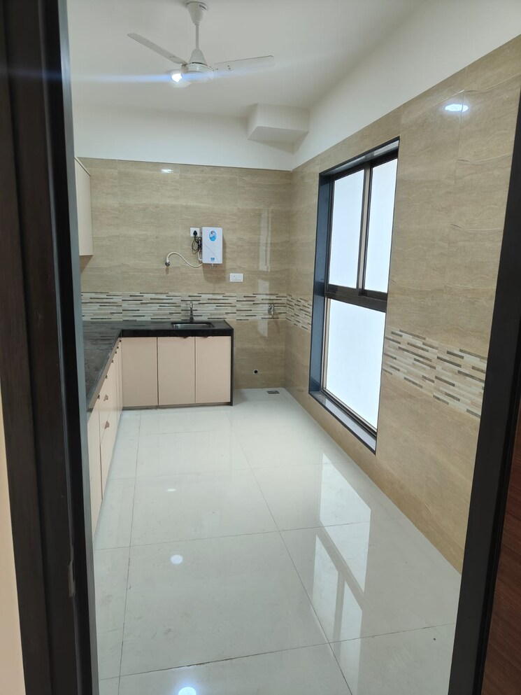 Kitchen, sheth-auris-bliss 2 Bedroom 612 Sq.Ft. Apartment In Malad West Mumbai 8395246