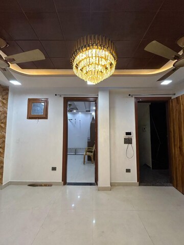 Building Lobby in 2 BHK Builder Floor at Govindpuri – for Sale