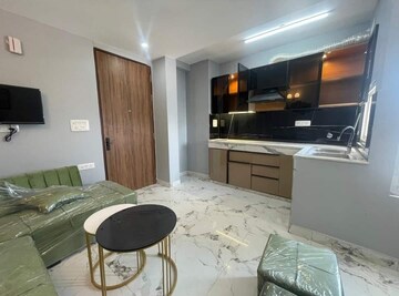 Master Bedroom in 1 BHK Builder Floor at Saket – for Rent