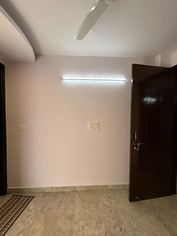 Room in 2 BHK Builder Floor at Govindpuri – for Sale