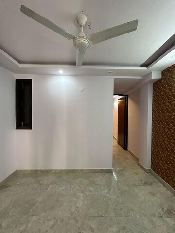Room in 2 BHK Builder Floor at Govindpuri – for Sale