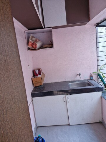 Furnished Amenities in 2 BHK Apartment at Vanashree Apartment, Hadapsar – for Rent
