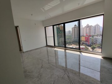 Room in 3 BHK Apartment at Viceroy Savana Phase 2, Kandivali East – for Rent