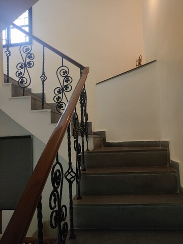 Staircase in 4 BHK Independent House at Thaltej – for Sale
