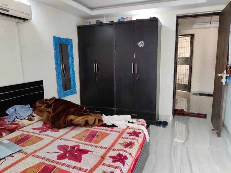 Bedroom, satguru-apartments 4 Bedroom 2440 Sq.Ft. Apartment In Sector 52 Gurgaon 8395641