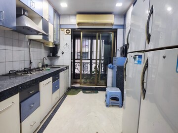 Gym in 3 BHK Apartment at Oberoi Seven, Goregaon East – for Rent