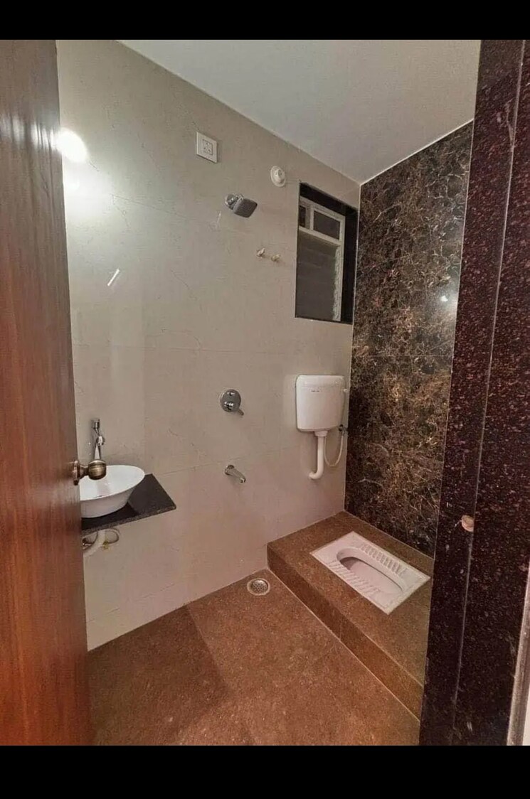 Bathroom, greater kailash 3 Bedroom 2354 Sq.Ft. Independent House In Greater Kailash Delhi 8395743