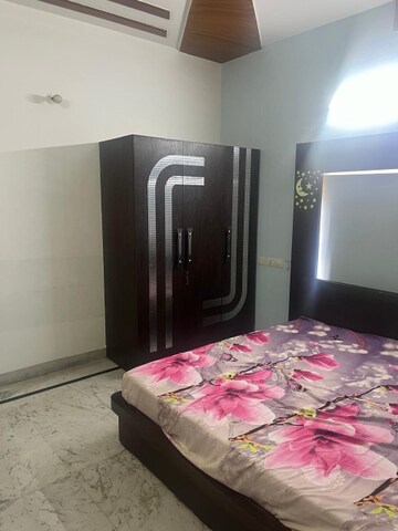Bedroom in 6+ BHK Independent House at RWA Apartments Sector 40, Sector 40 – for Sale