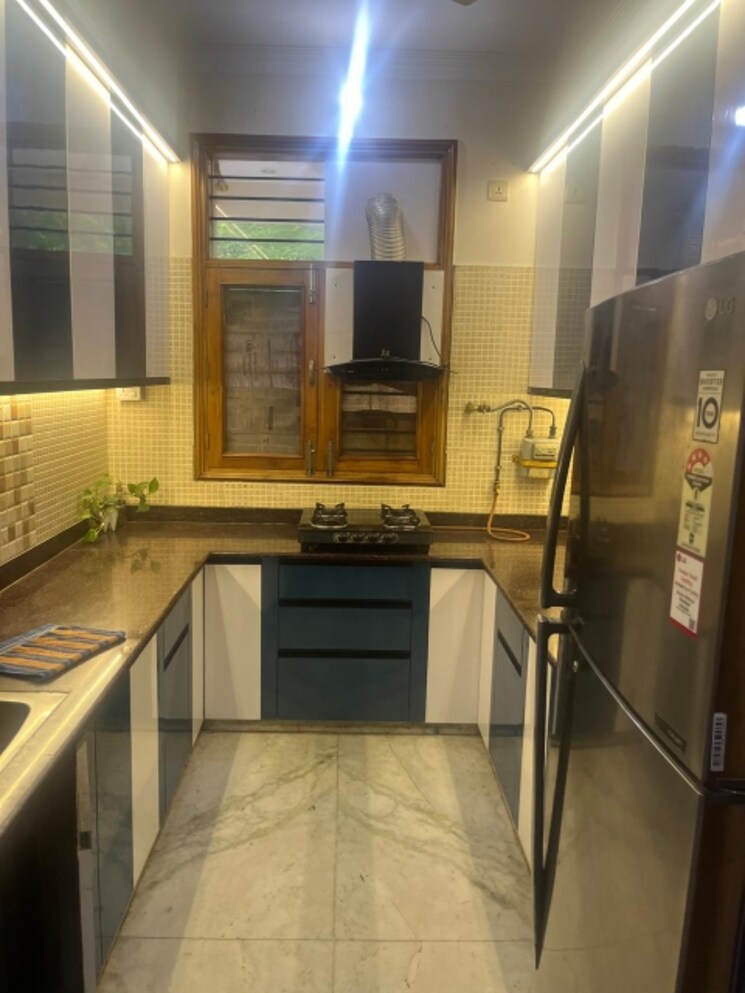 Kitchen, rwa-apartments-sector-40 6+ Bedroom 162 Sq.Mt. Independent House In Sector 40 Noida 8395775