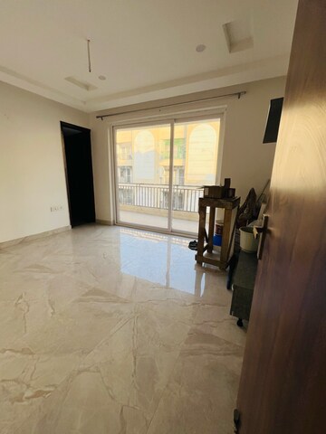 Room in 3 BHK Apartment at CRD Golden Castle, High Ground – for Sale