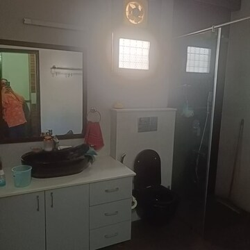 Team Area in 3 BHK Builder Floor at Uppal Southend, Sector 49 – for Rent
