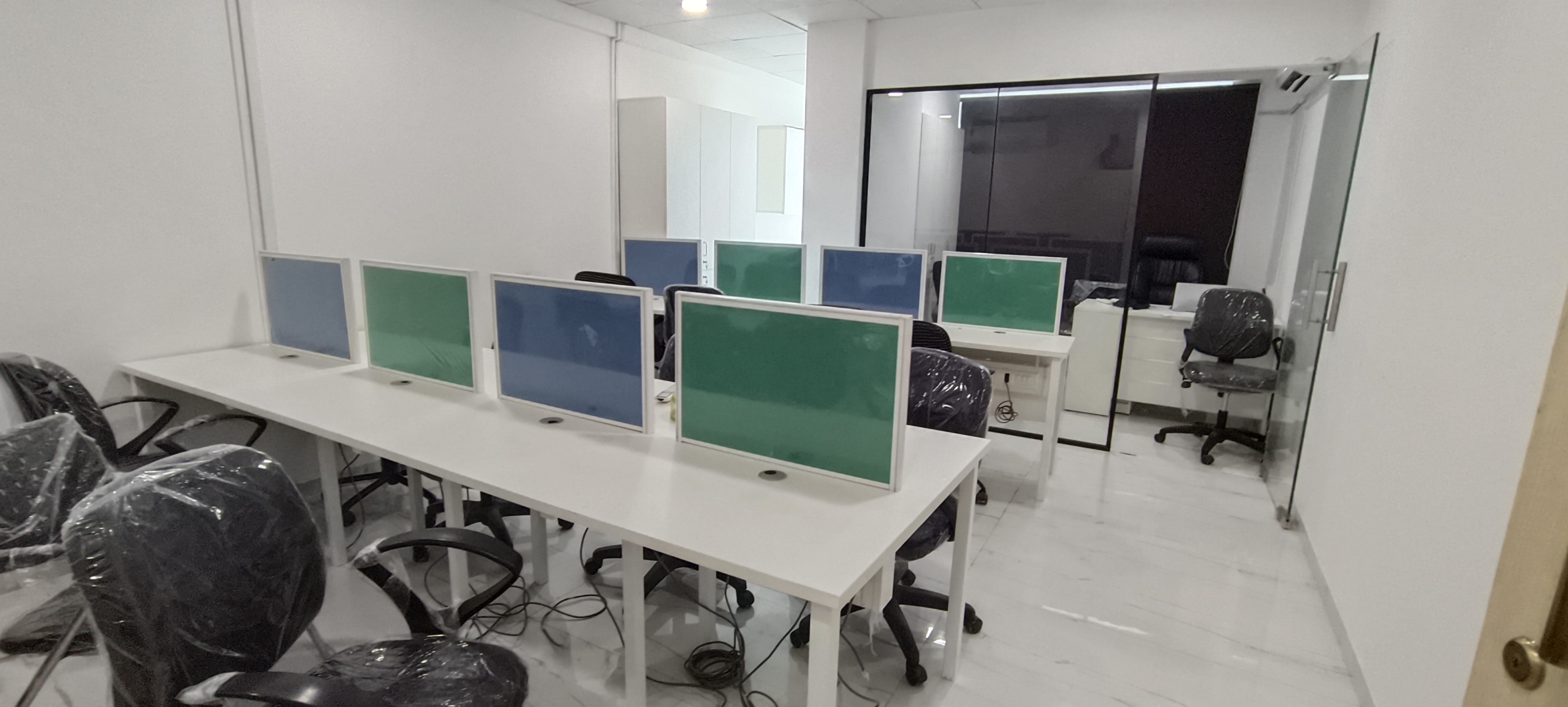 Office Space For Rent in Skyblu 72 Corp