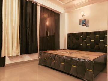 Bedroom in 2 BHK Builder Floor at Saket – for Rent