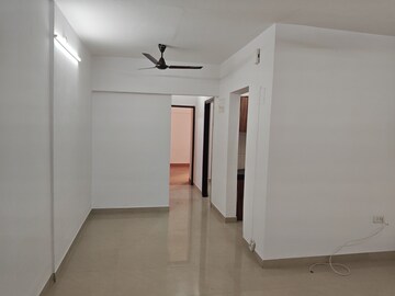 Room in 2 BHK Apartment at DB Realty Orchid Ozone, Dahisar East – for Sale