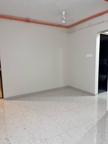 Room in 1 BHK Apartment at Veena Senterio, Chembur – for Rent