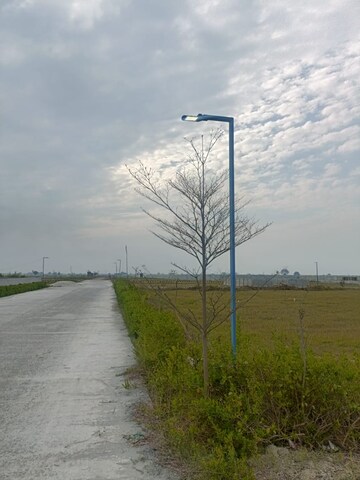  Plot For Sale in Jewar