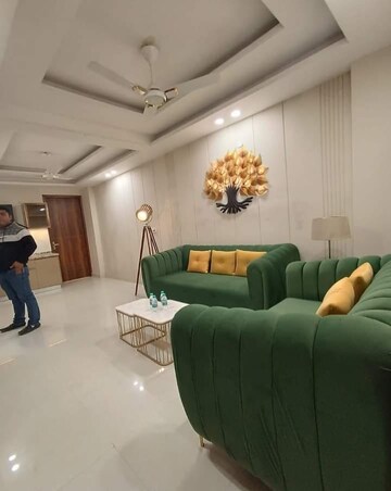 Living Room in 2 BHK Builder Floor at Saket – for Rent