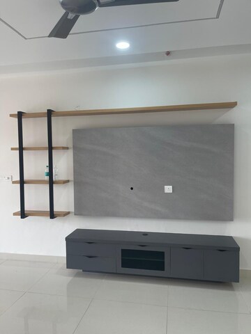 Furnished Amenities in 3.5 BHK Apartment at Kokapet – for Rent