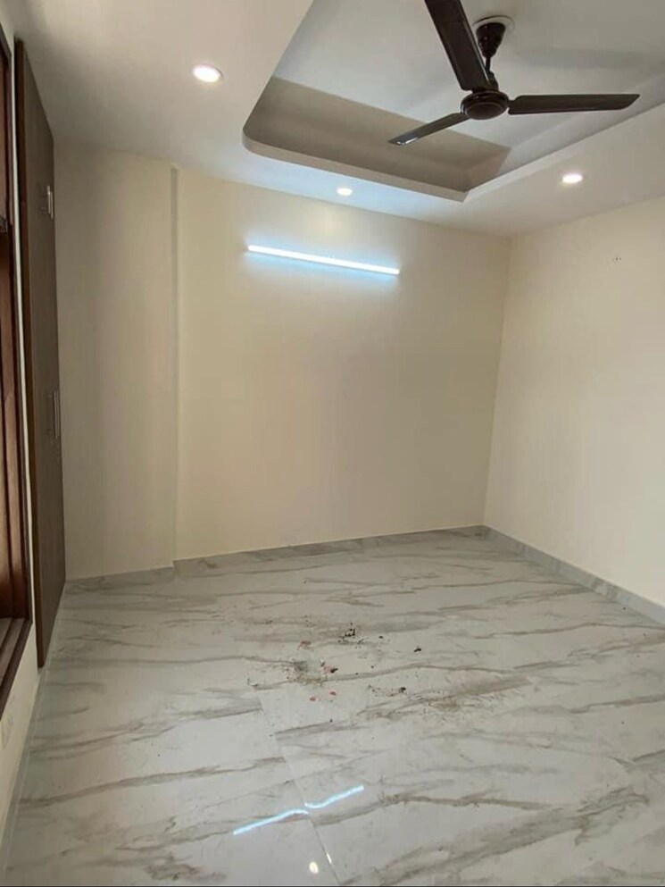 Room, neb sarai 3 Bedroom 1500 Sq.Ft. Builder Floor In Neb Sarai Delhi 8396195
