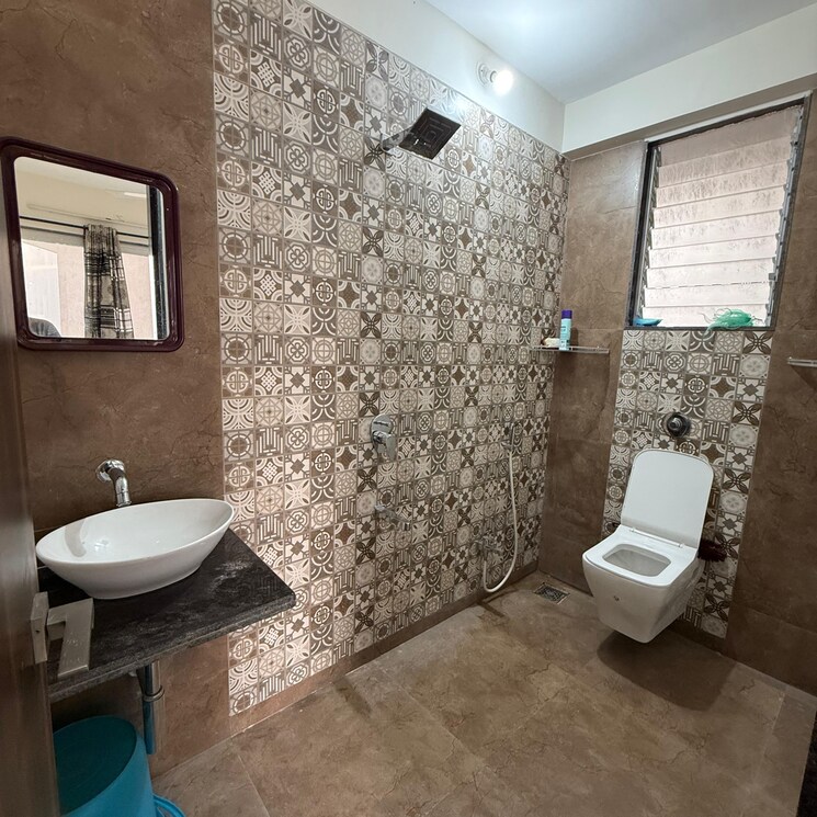 Bathroom, tharwani-rosa-bella 3 Bedroom 1715 Sq.Ft. Apartment In Kutak Bandhan Navi Mumbai 8396113