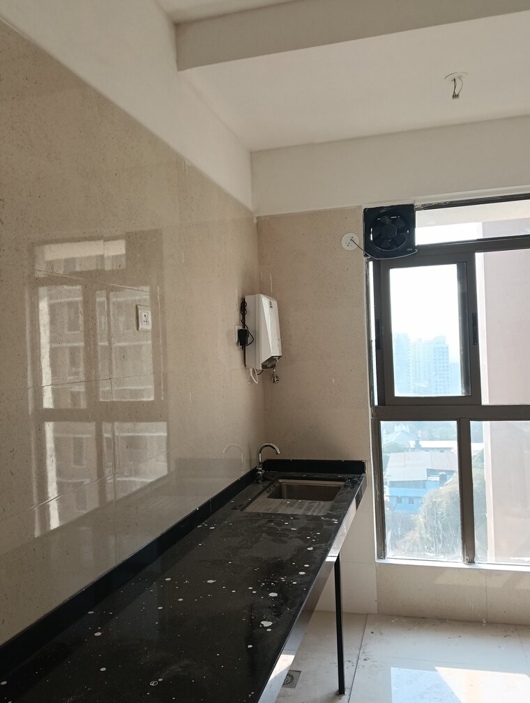 Kitchen, kolte-patil-vaayu 2 Bedroom 684 Sq.Ft. Apartment In Dahisar West Mumbai 8396183