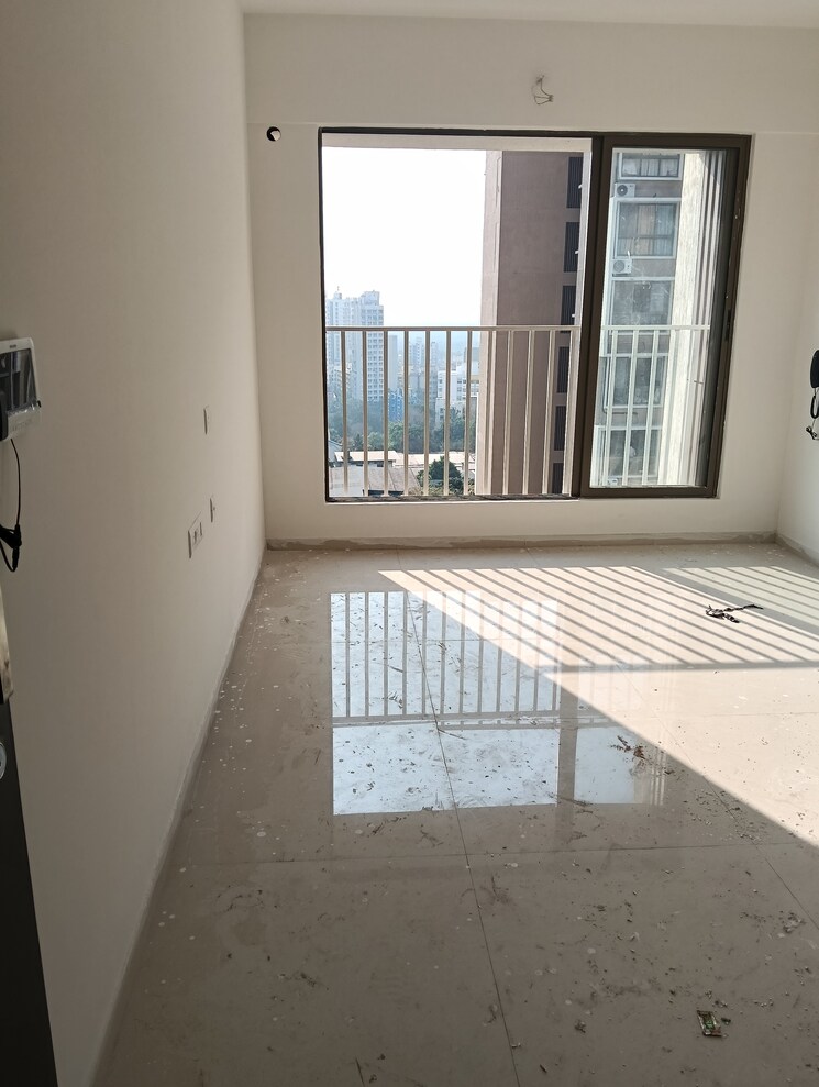 Balcony, kolte-patil-vaayu 2 Bedroom 684 Sq.Ft. Apartment In Dahisar West Mumbai 8396183