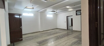 Room in 3 BHK Independent House at RWA Apartments Sector 50, Sector 50 – for Rent